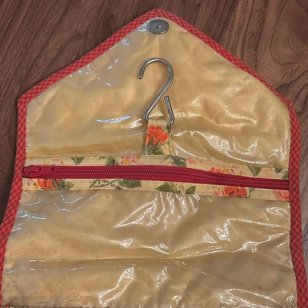April Cornell Quilted Floral Hanging Toiletry Bag